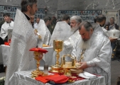 Архиепископ Зосима совершил Божественную литургию в стенах спортзала школы № 1 г. Беслана 